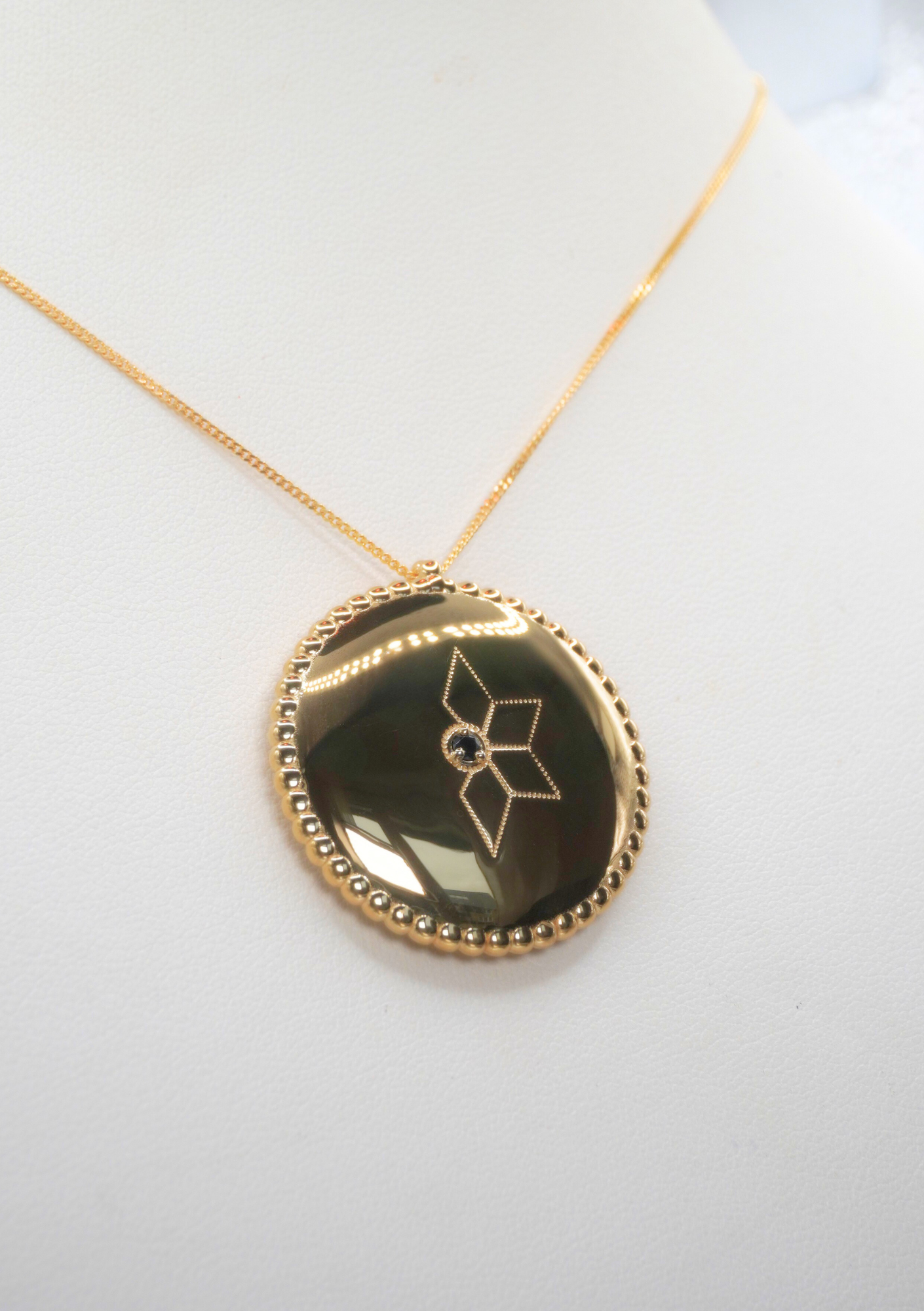 Médaillon Radiant - Edition Spinelle